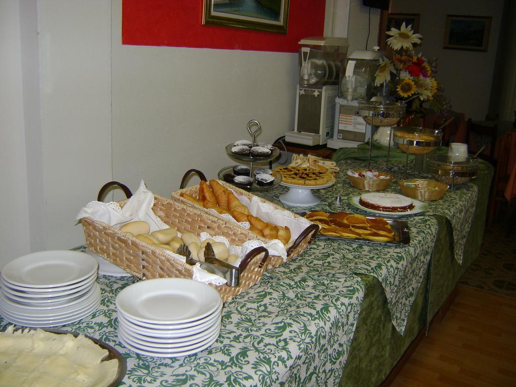 Hotel Villa Del Sole Rimini Luaran gambar