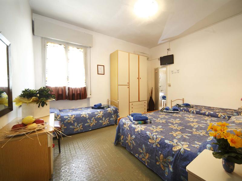 Hotel Villa Del Sole Rimini Bilik gambar
